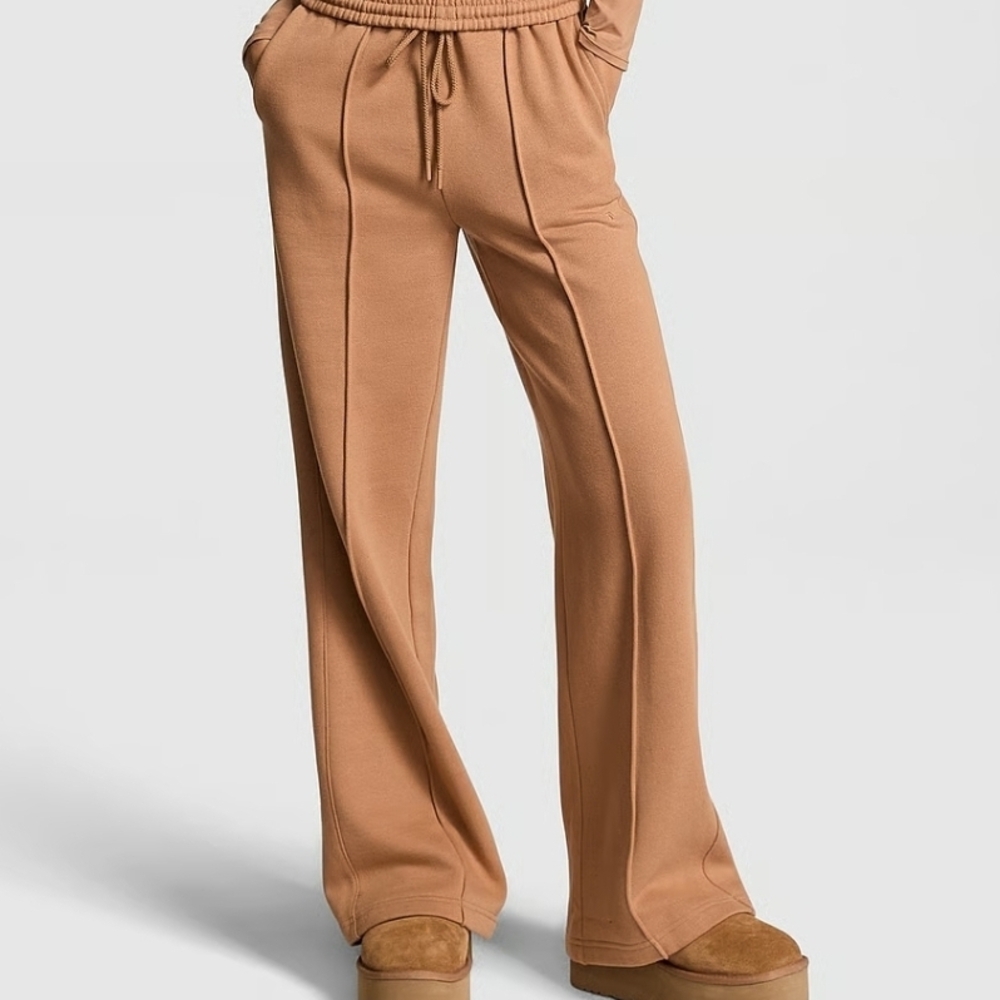 Women's Tan Pants